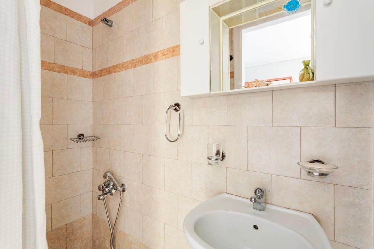 Seaview Terrace Haven-Perfect Location By The Sea Villa Kalamata Luaran gambar