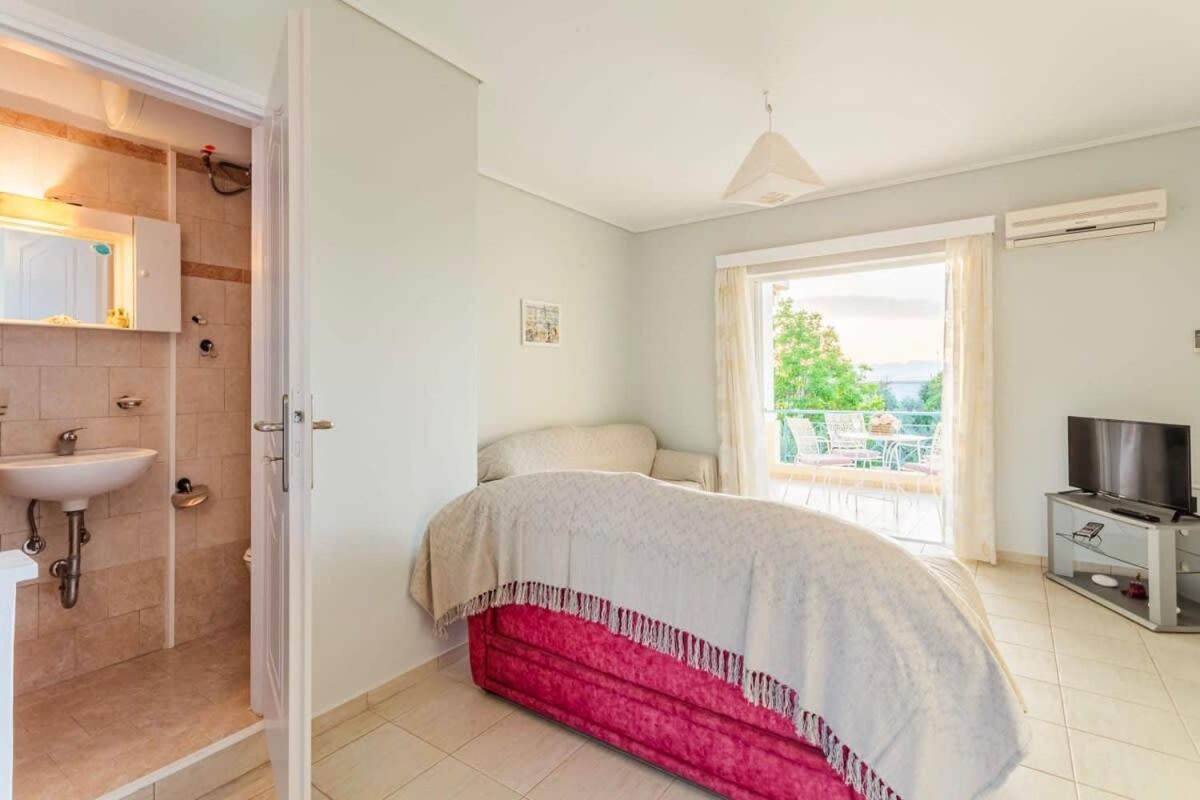 Seaview Terrace Haven-Perfect Location By The Sea Villa Kalamata Luaran gambar